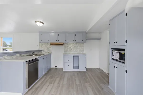 $2,095 | 376 Rae Lane, Unit A, Jarrell, TX 76537