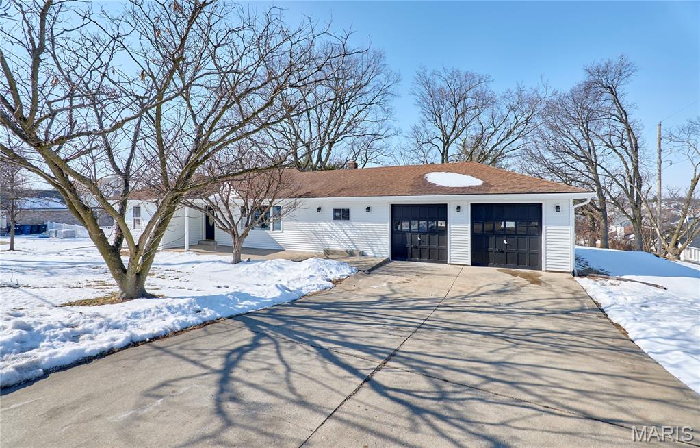 1015 Dingledine Road St. Charles, MO 63304 - Photo 2 of 57