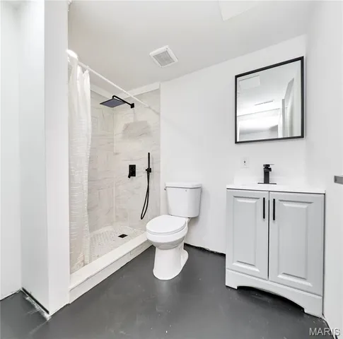 $369,900 | 1015 Dingledine Road, St. Charles, MO 63304