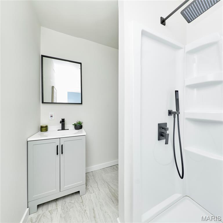 1015 Dingledine Road St. Charles, MO 63304 - Photo 31 of 57