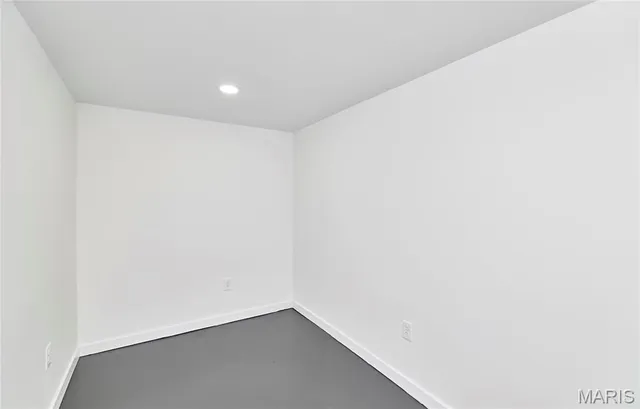 $369,900 | 1015 Dingledine Road, St. Charles, MO 63304