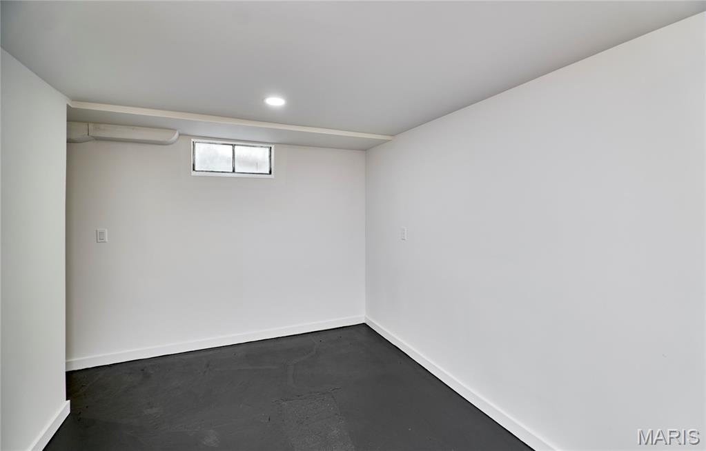 1015 Dingledine Road St. Charles, MO 63304 - Photo 46 of 57