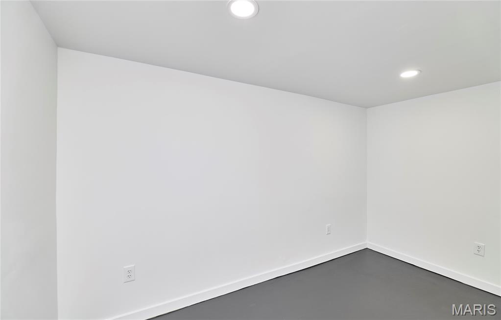 1015 Dingledine Road St. Charles, MO 63304 - Photo 48 of 57