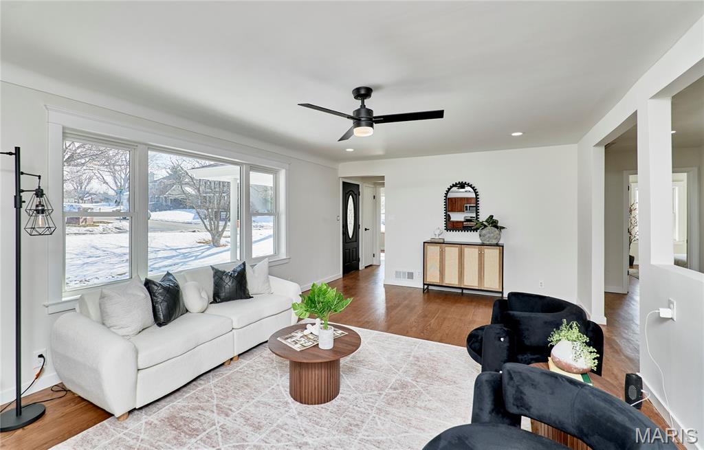 1015 Dingledine Road St. Charles, MO 63304 - Photo 9 of 57