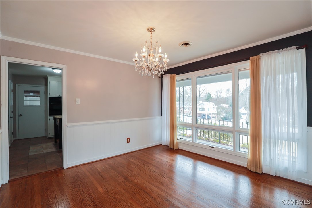 11317 Canterbury Road Chester, VA 23831 - Photo 10 of 50 Gallery Image 10