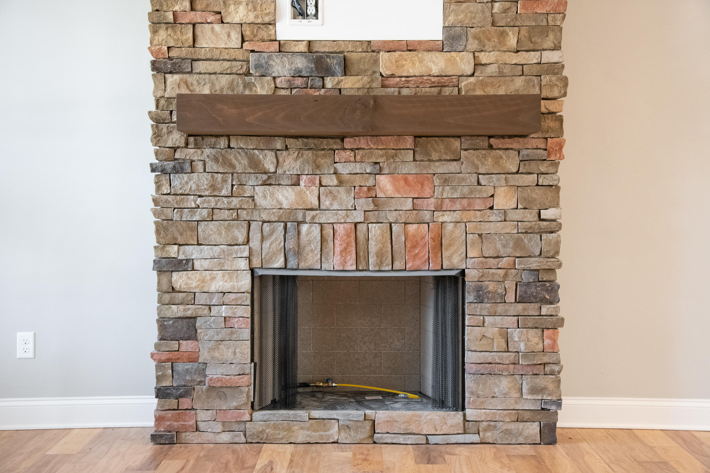 757 Live Oak Road Ringgold, GA 30736 - Photo 8 of 41 757LiveOak-38