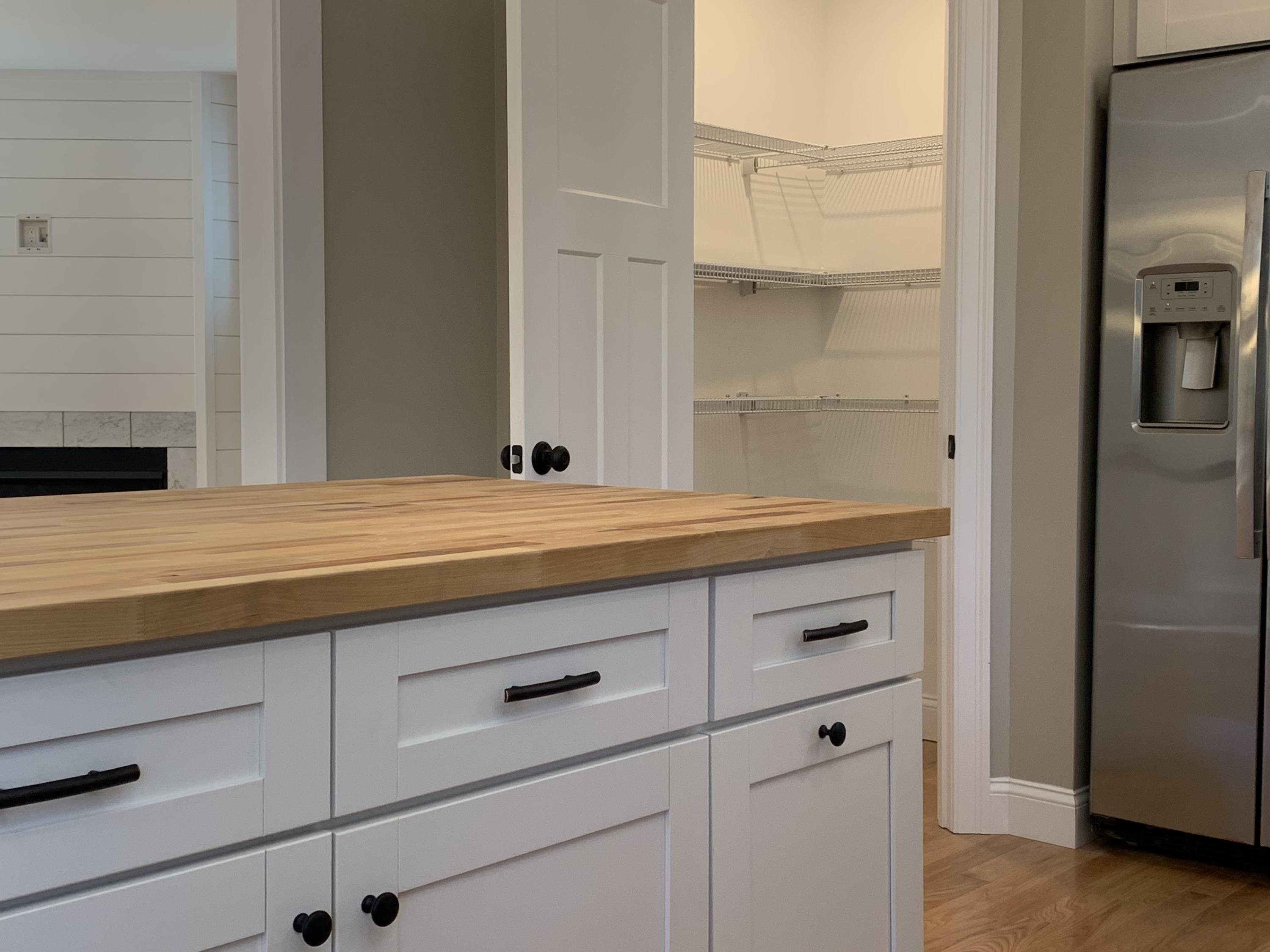 14 Shaydon Lane Kittery, ME 03905 - Photo 21 of 45 Walk In Pantry