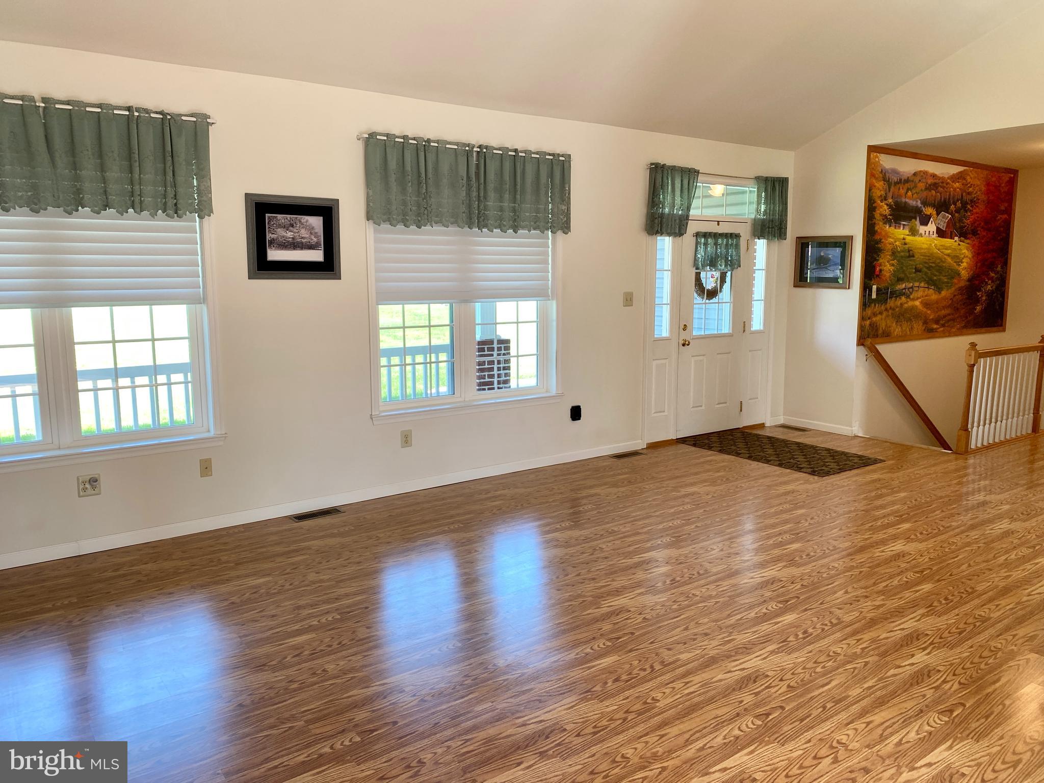 1458 Chestnut Grove Road Pottstown, PA 19464 - Photo 10 of 30 Great Room