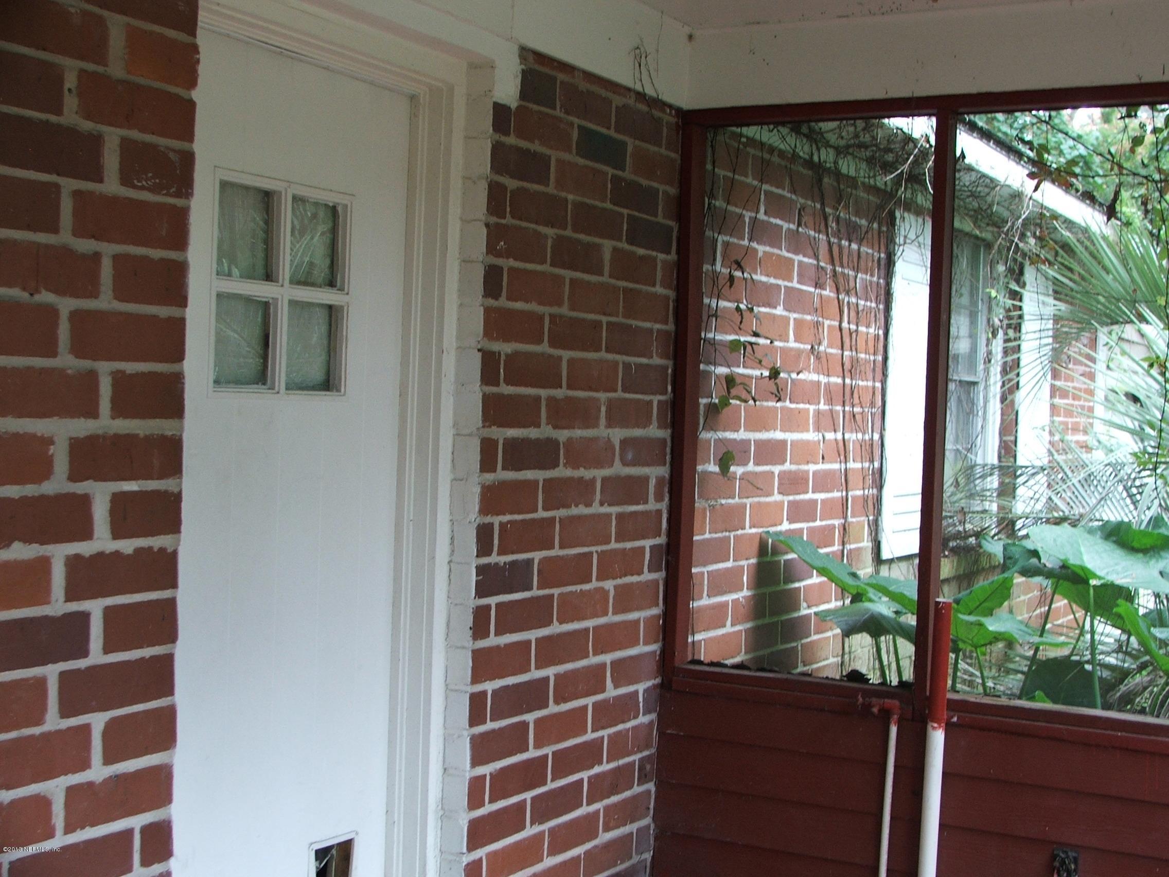 1451 Parental Home Road Jacksonville, FL 32216 - Photo 11 of 25 Front entry