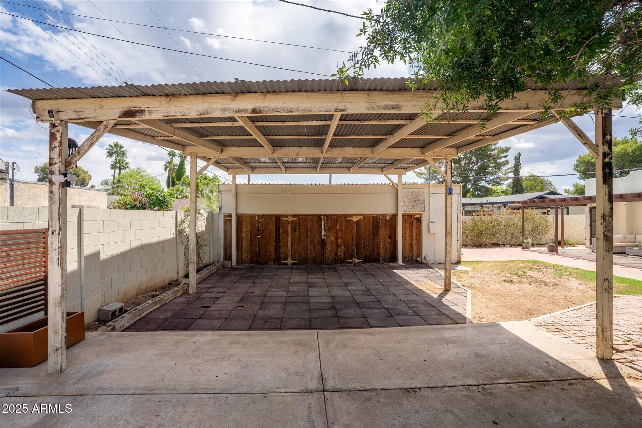 356 West Roma Avenue Phoenix, AZ 85013 - Photo 50 of 60 Large Carport