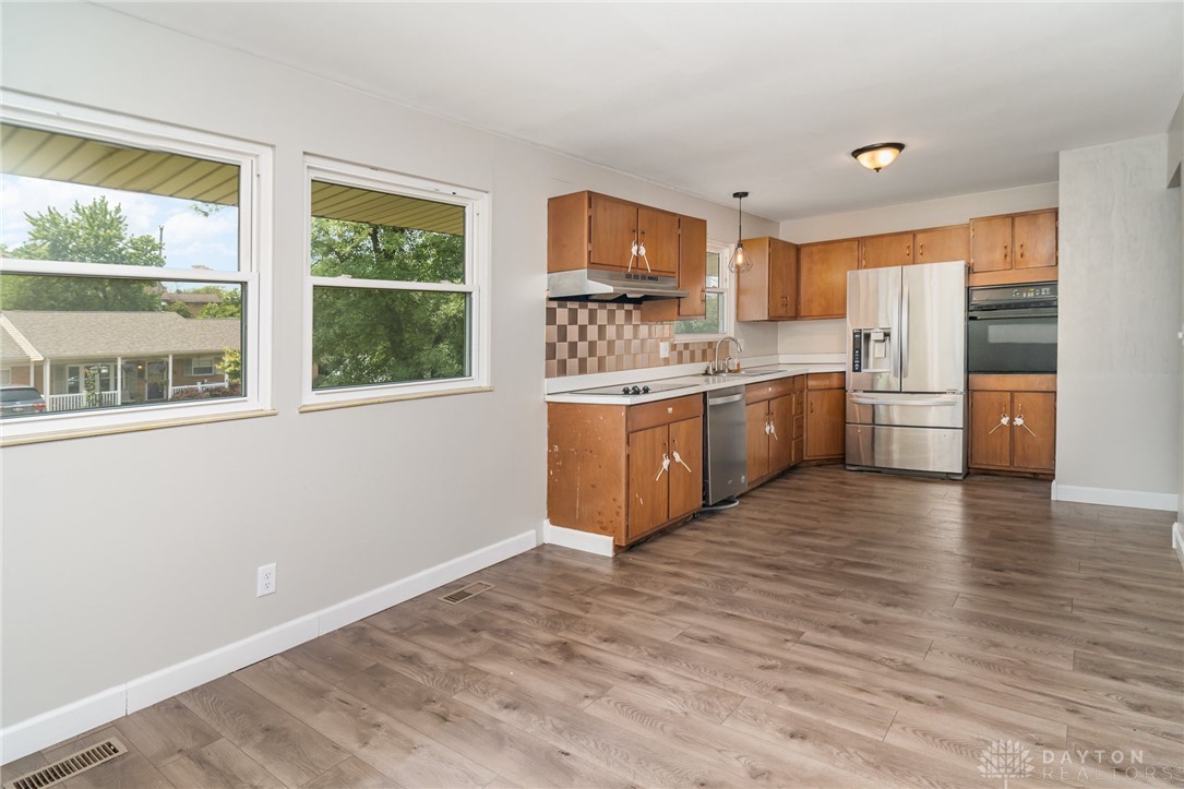 6140 Carnation Road Dayton, OH 45449 - Photo 12 of 28 Gallery Image 12
