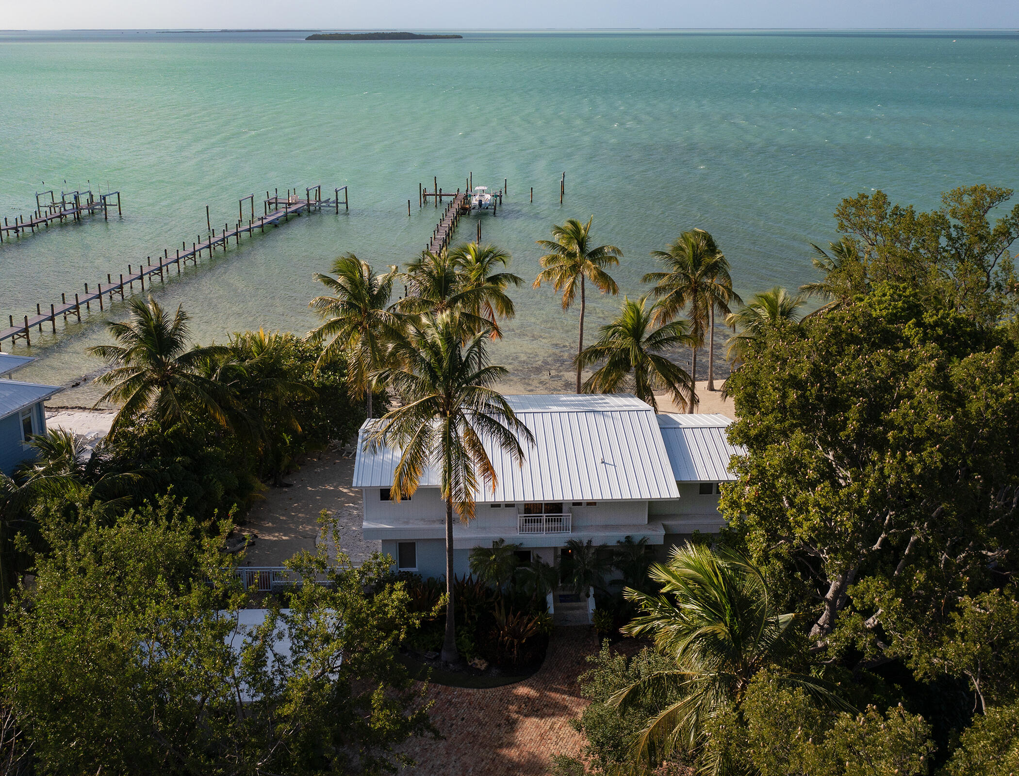 58 Sunset Road Key Largo, FL 33037 - Photo 2 of 25 Overlook