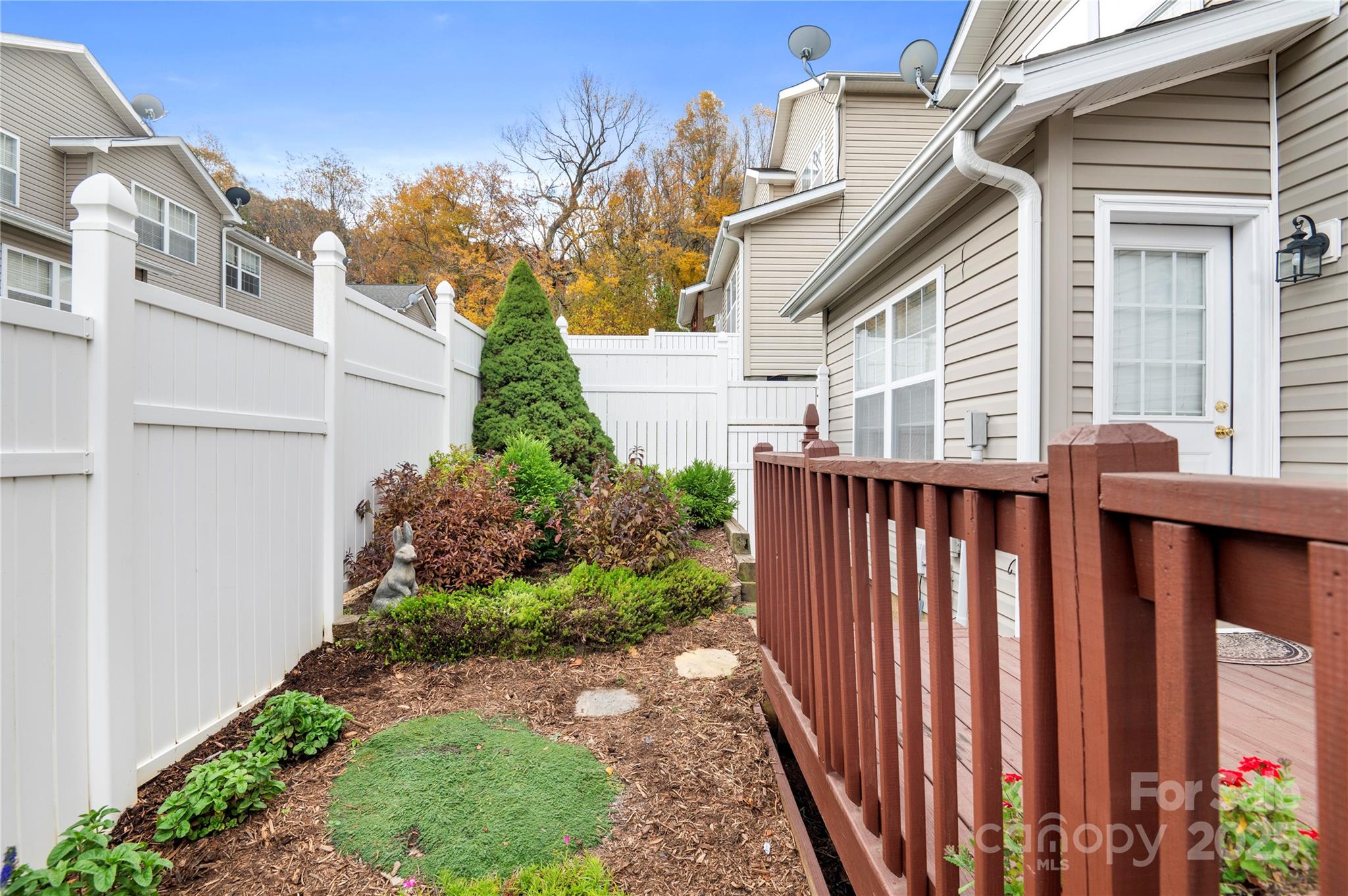204 Pembrook Road Swannanoa, NC 28778 - Photo 5 of 15 a view of a house with wooden fence