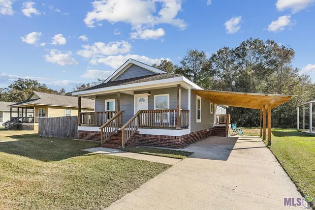 $180,000 | 18014 Claudette Drive, Zachary, LA 70791