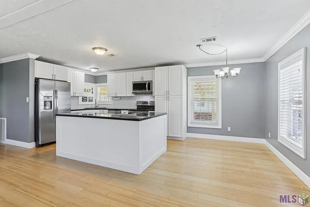 $180,000 | 18014 Claudette Drive, Zachary, LA 70791