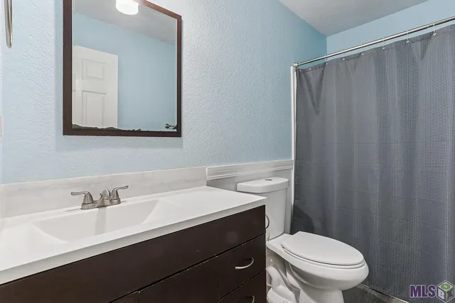 $180,000 | 18014 Claudette Drive, Zachary, LA 70791