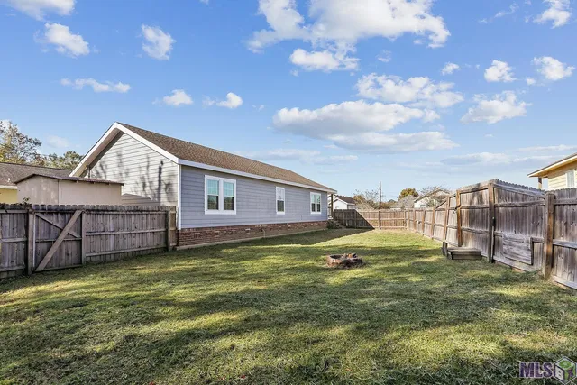 $180,000 | 18014 Claudette Drive, Zachary, LA 70791