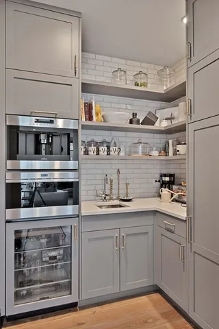 $2,590,000 | 1109 West Washington Boulevard, Unit 5C, Chicago, IL 60607