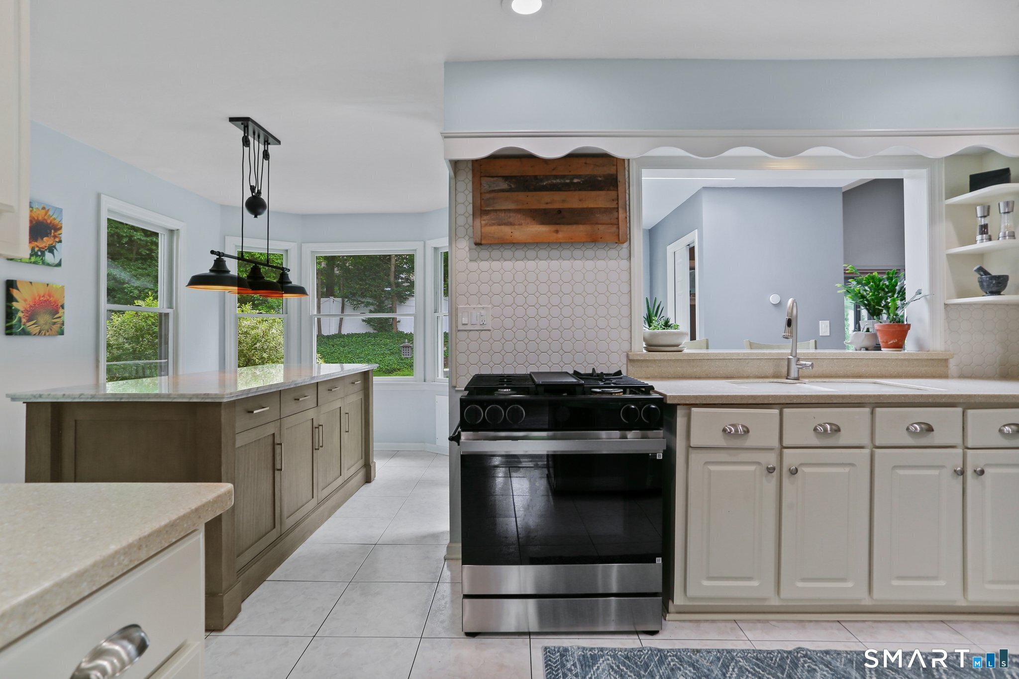9 Geneva Road Norwalk, CT 06850 - Photo 13 of 40