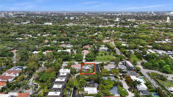 $2,500,000 | 1630 South Bayshore Drive, Miami, FL 33133
