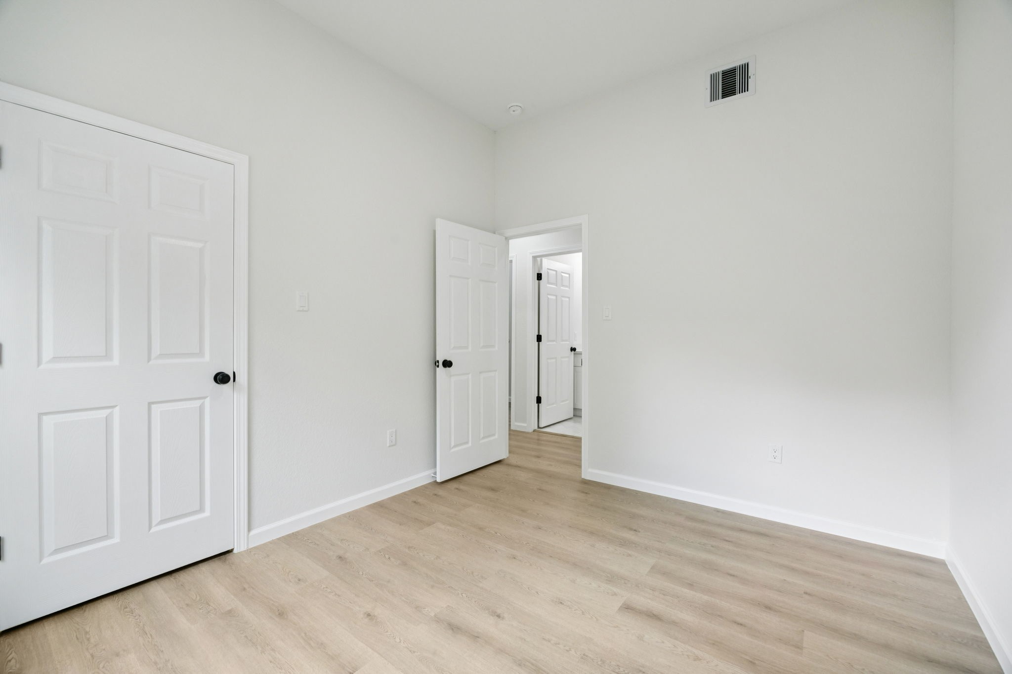 301 Cartersville Street, Unit B Houston, TX 77029 - Photo 13 of 23 a view of an empty room