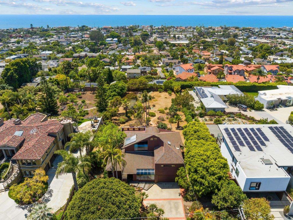 1042 Hymettus Avenue Encinitas, CA 92024 - Photo 43 of 51