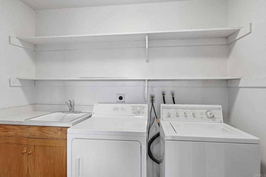 1042 Hymettus Avenue Encinitas, CA 92024 - Photo 51 of 51 Laundry