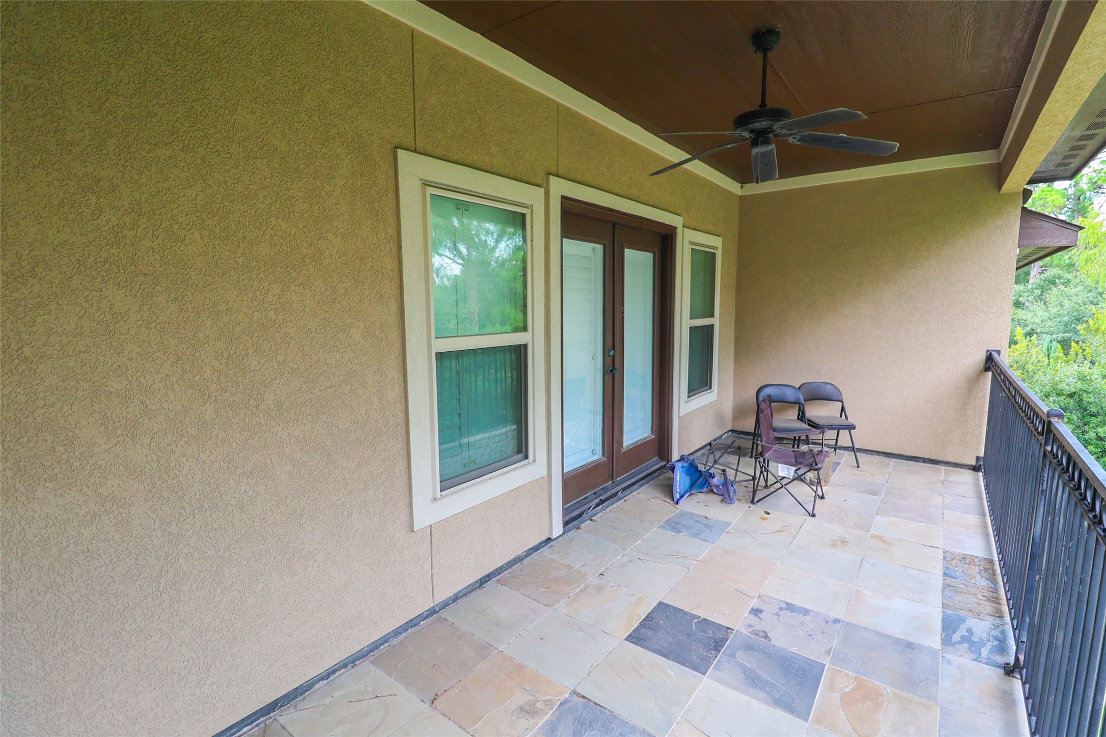 2406 Barclay Lake Lane Spring, TX 77388 - Photo 32 of 50 a view of a patio with table and chairs and potted plants