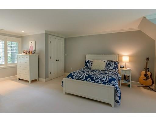 27 Livingston Road Wellesley, MA 02482 - Photo 18 of 30