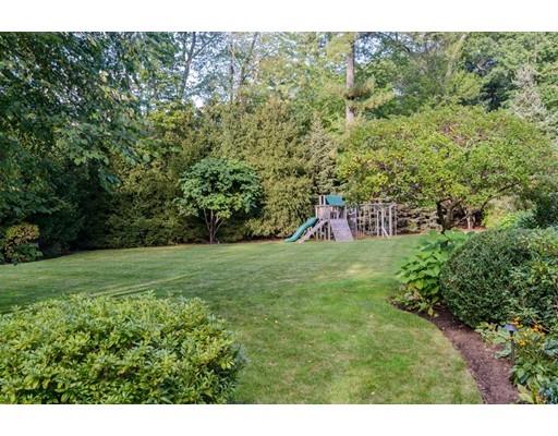 27 Livingston Road Wellesley, MA 02482 - Photo 29 of 30