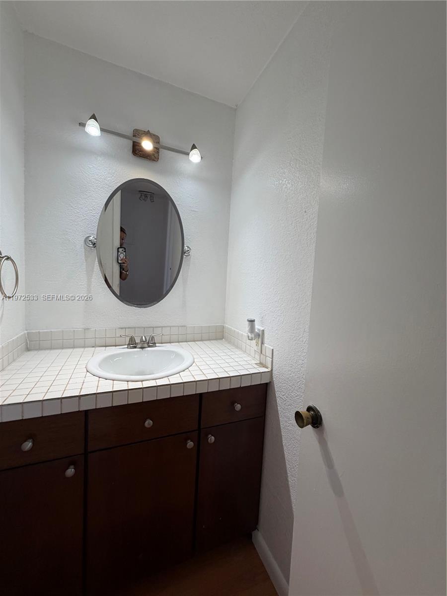 4421 West McNab Road, Unit 19 Pompano Beach, FL 33069 - Photo 6 of 10