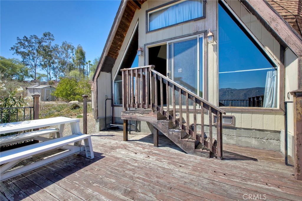 4434 Brodea Lane Fallbrook, CA 92028 - Photo 17 of 38 a view of deck with patio
