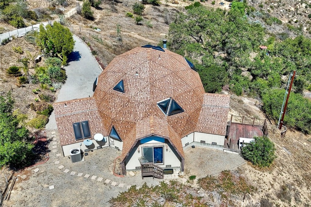 4434 Brodea Lane Fallbrook, CA 92028 - Photo 36 of 38 an aerial view of a house with outdoor space