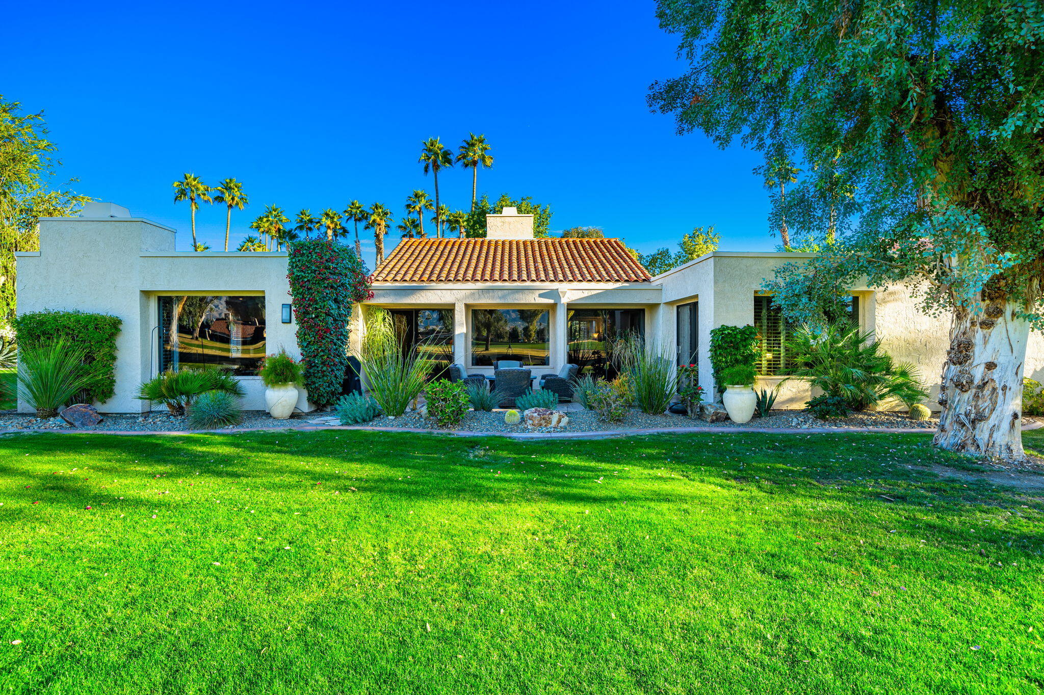 634 Hospitality Drive Rancho Mirage, CA 92270 - Photo 32 of 50 45-web-or-mls-JBHospitality-45