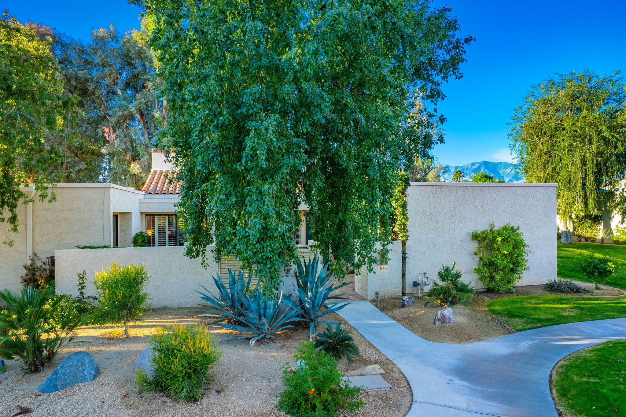 634 Hospitality Drive Rancho Mirage, CA 92270 - Photo 6 of 50 1-web-or-mls-JBHospitality-1