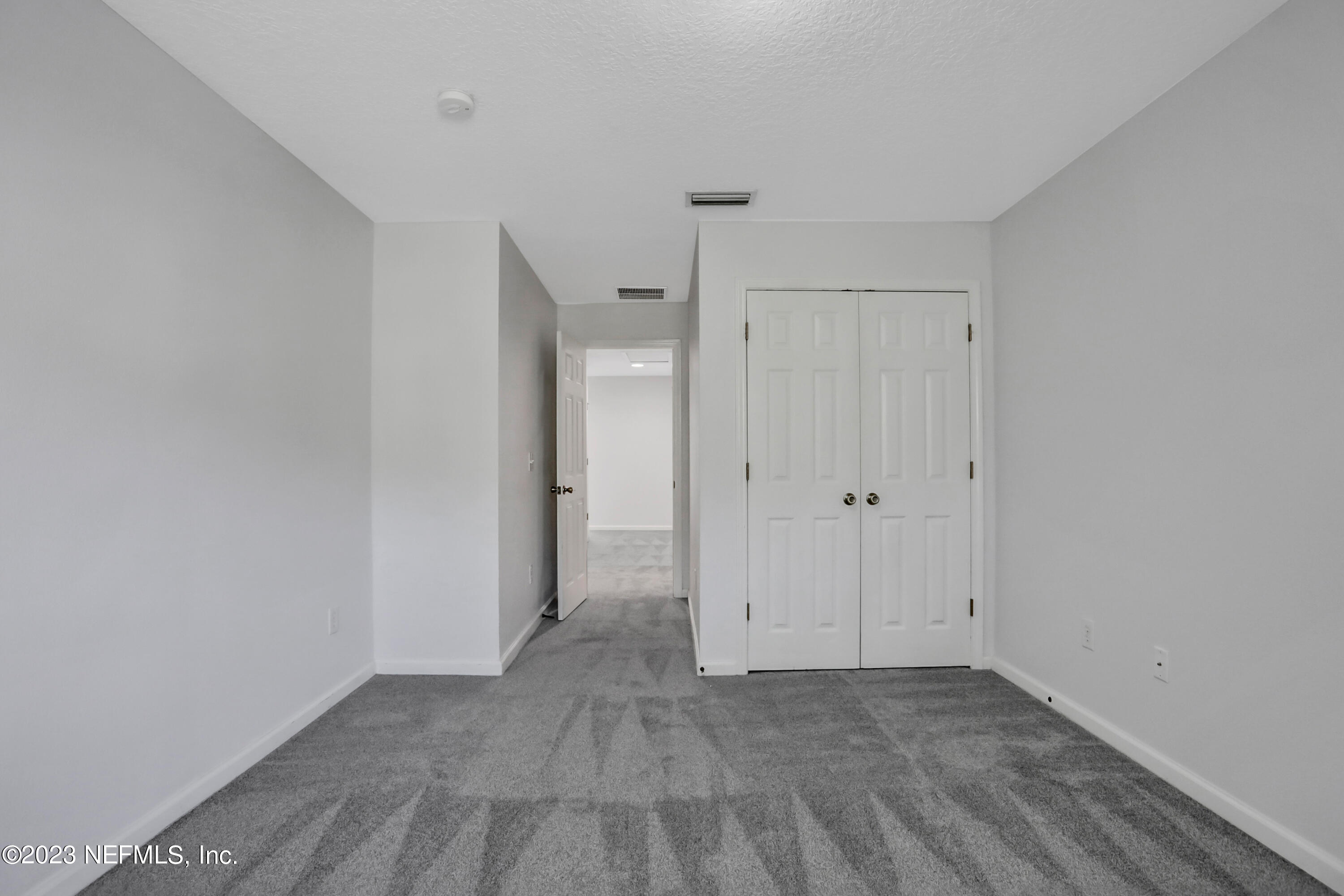 6700 Bowden Road, Unit 402 Jacksonville, FL 32216 - Photo 21 of 24 297A0851