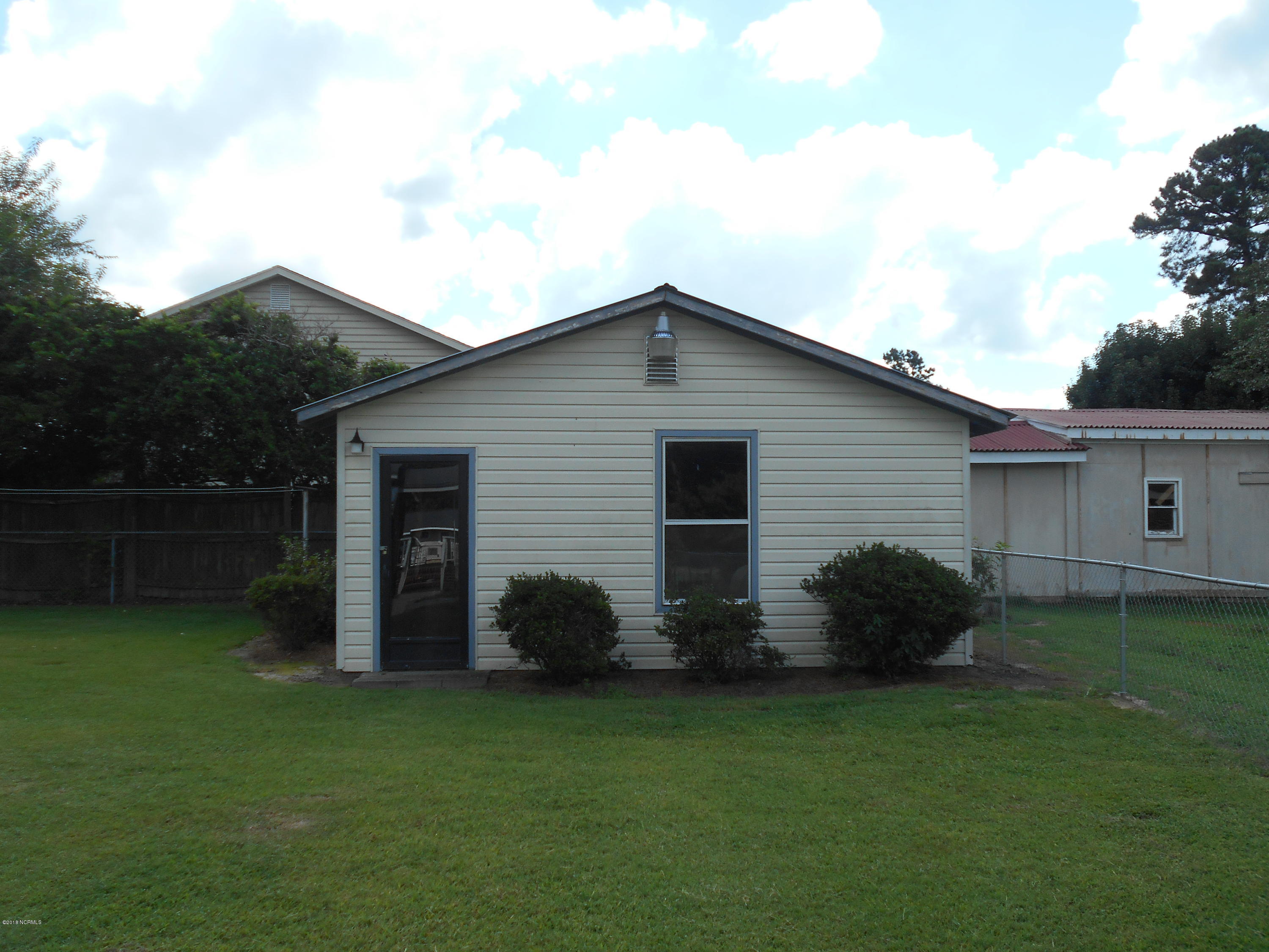 1515 Brake Road Rocky Mount, NC 27801 - Photo 6 of 30 DSCN3571