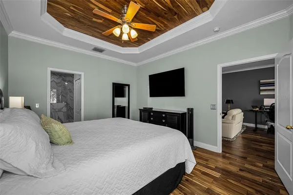 $398,000 | 5721 Heronpark Place, Lithia, FL 33547