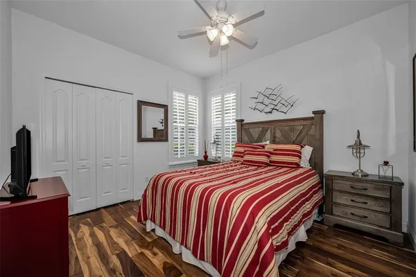 $398,000 | 5721 Heronpark Place, Lithia, FL 33547