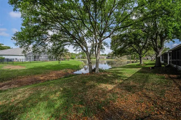 $398,000 | 5721 Heronpark Place, Lithia, FL 33547