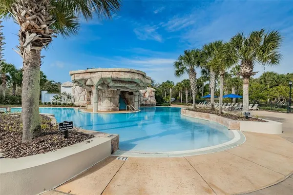 $398,000 | 5721 Heronpark Place, Lithia, FL 33547