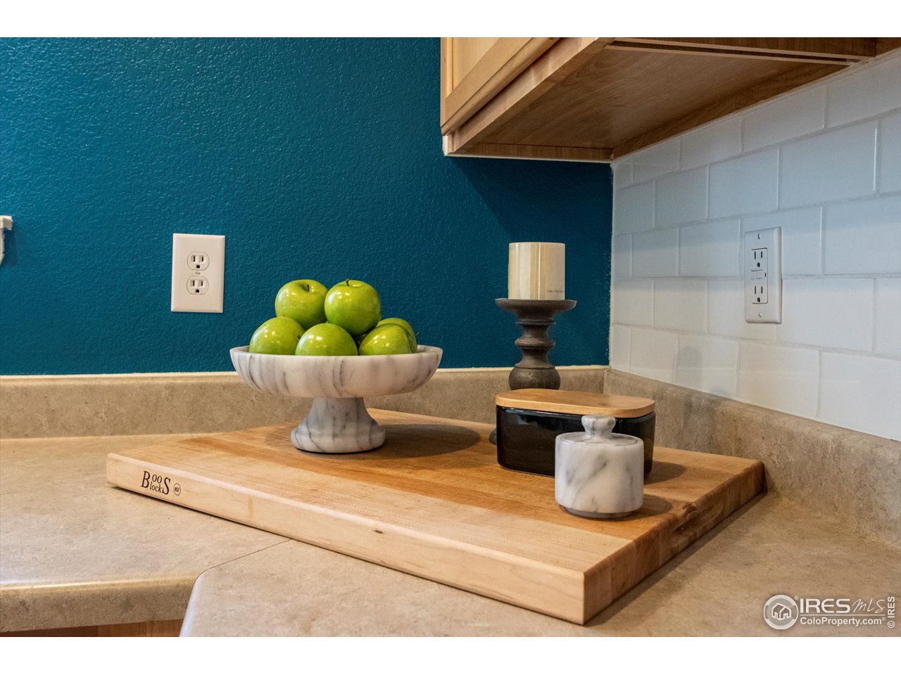 10431 Lower Highland Road Longmont, CO 80504 - Photo 12 of 36 Gallery Image 12