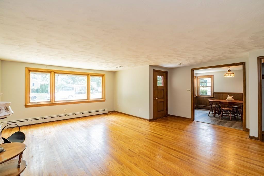165 Ridgeview Terrace Westfield, MA 01085 - Photo 12 of 21 Gallery Image 12