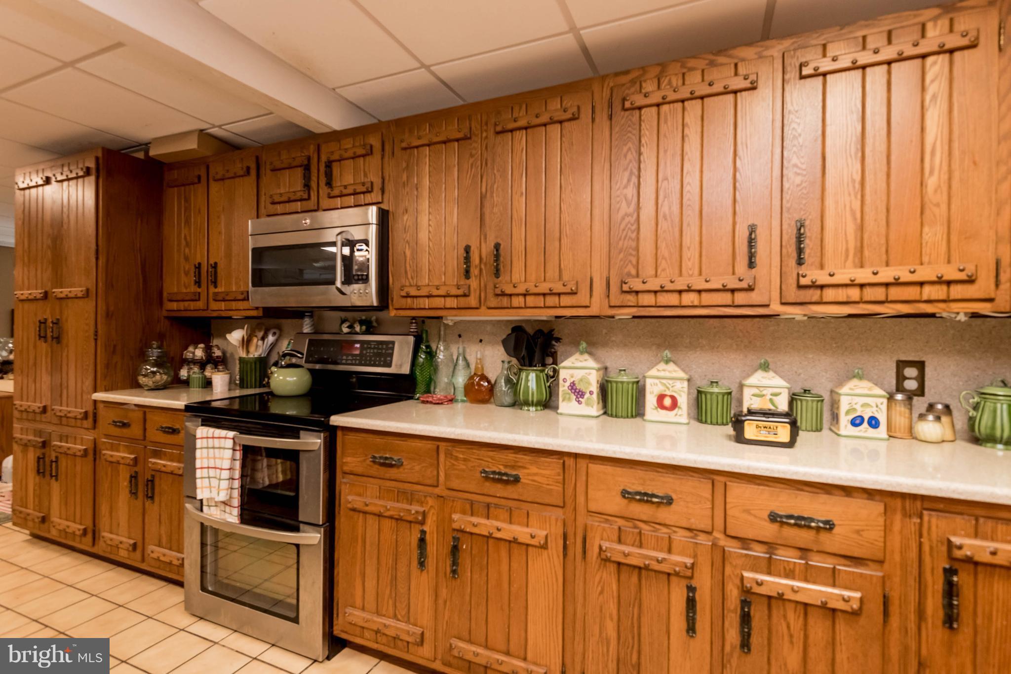 1587 Stuart Road Edgewater, MD 21037 - Photo 16 of 30 Kitchen
