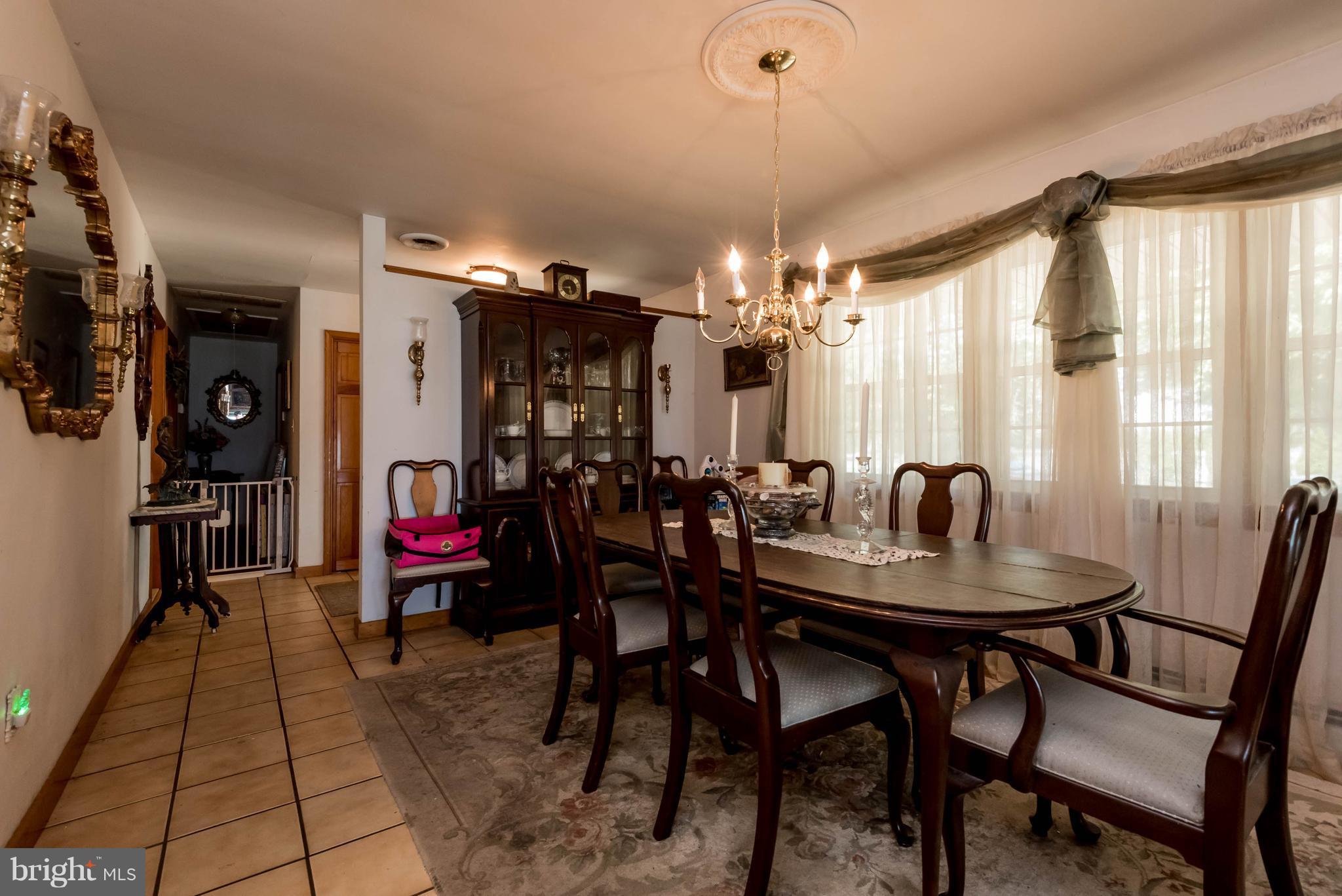 1587 Stuart Road Edgewater, MD 21037 - Photo 18 of 30 Dining Room