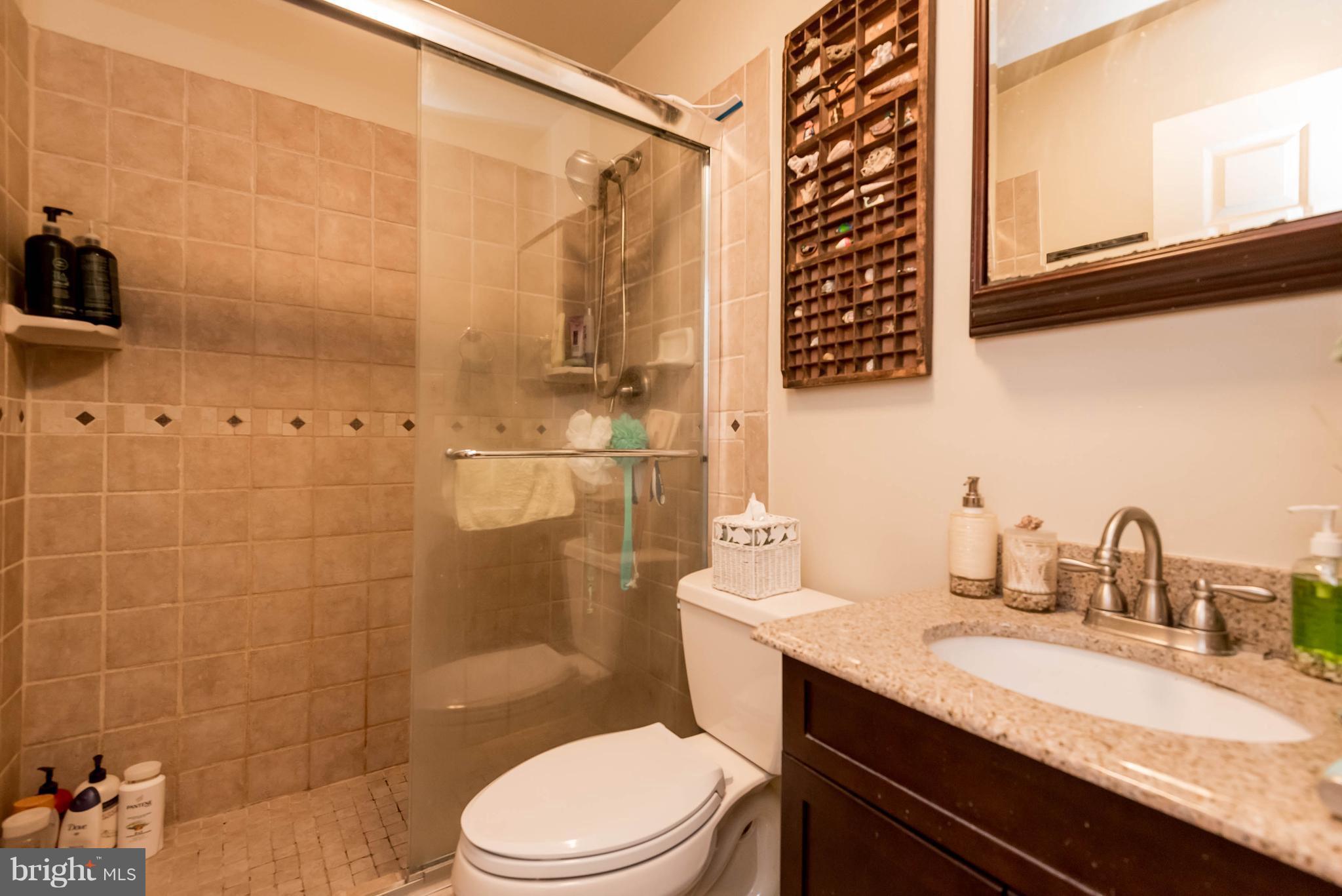 1587 Stuart Road Edgewater, MD 21037 - Photo 25 of 30 Bath