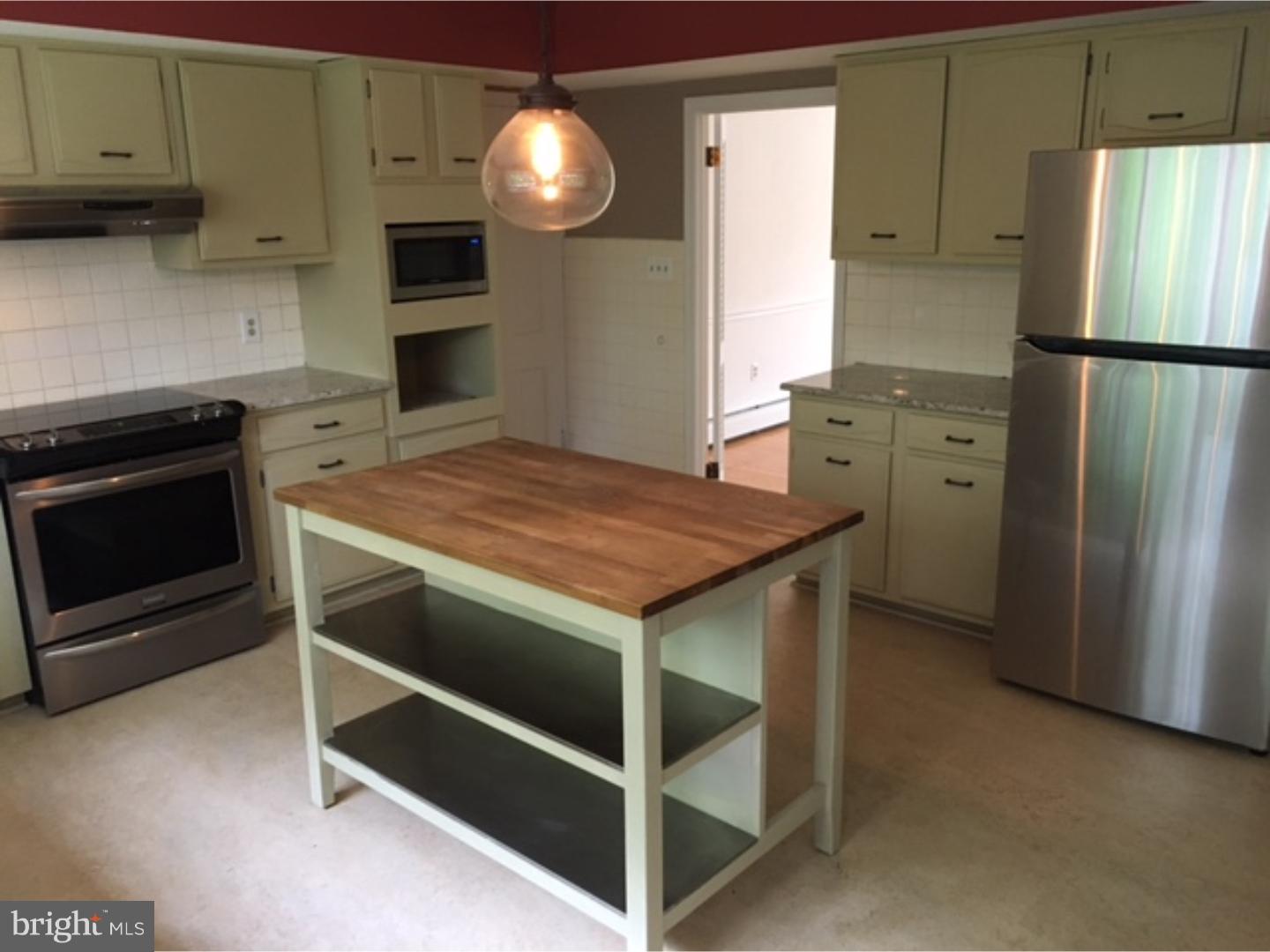 203 Suffolk Road Flourtown, PA 19031 - Photo 6 of 21