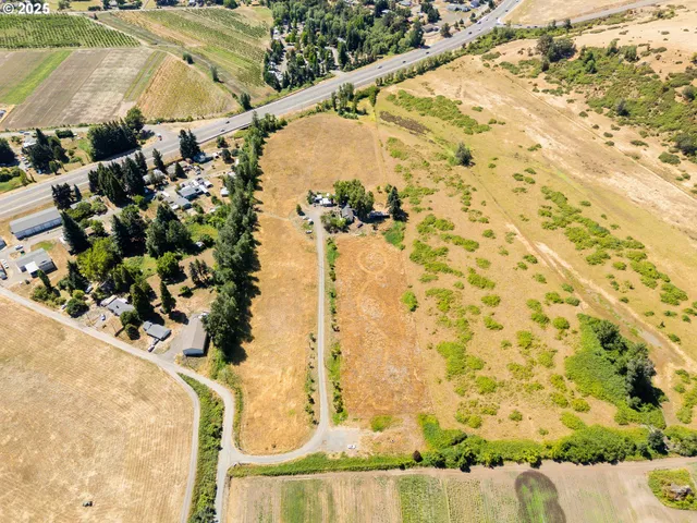 $500,000 | 308 Helweg Road, Winston, OR 97496