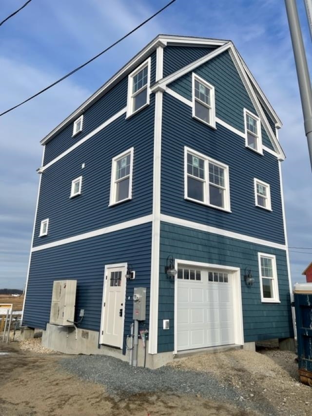 74 Island Path, Unit 1 Hampton, NH 03842 - Photo 1 of 18 Gallery Image 1