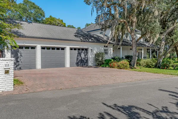 $1,275,000 | 111 Troy Circle, Fort Walton Beach, FL 32547